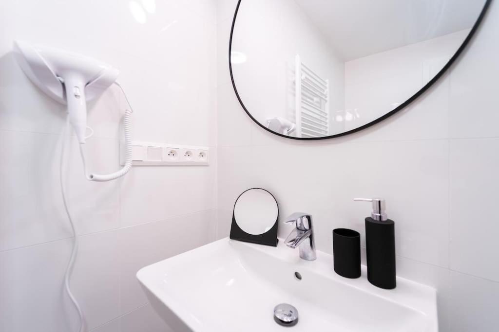 Green Garden Sauna Apartment Бърно Екстериор снимка