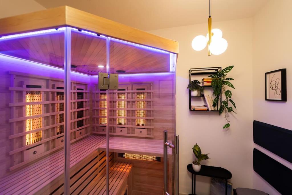 Green Garden Sauna Apartment Бърно Екстериор снимка