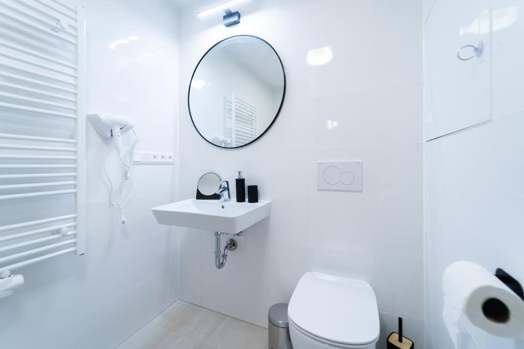 Green Garden Sauna Apartment Бърно Екстериор снимка