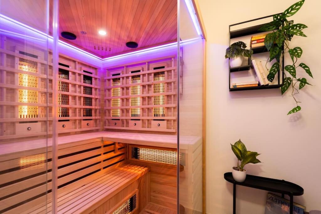 Green Garden Sauna Apartment Бърно Екстериор снимка