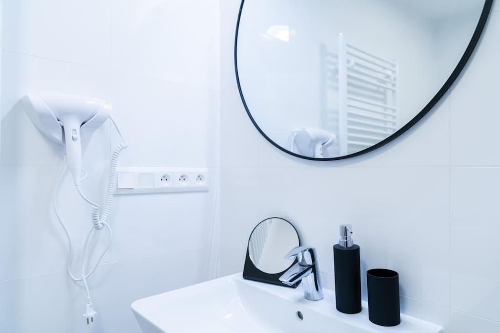 Green Garden Sauna Apartment Бърно Екстериор снимка