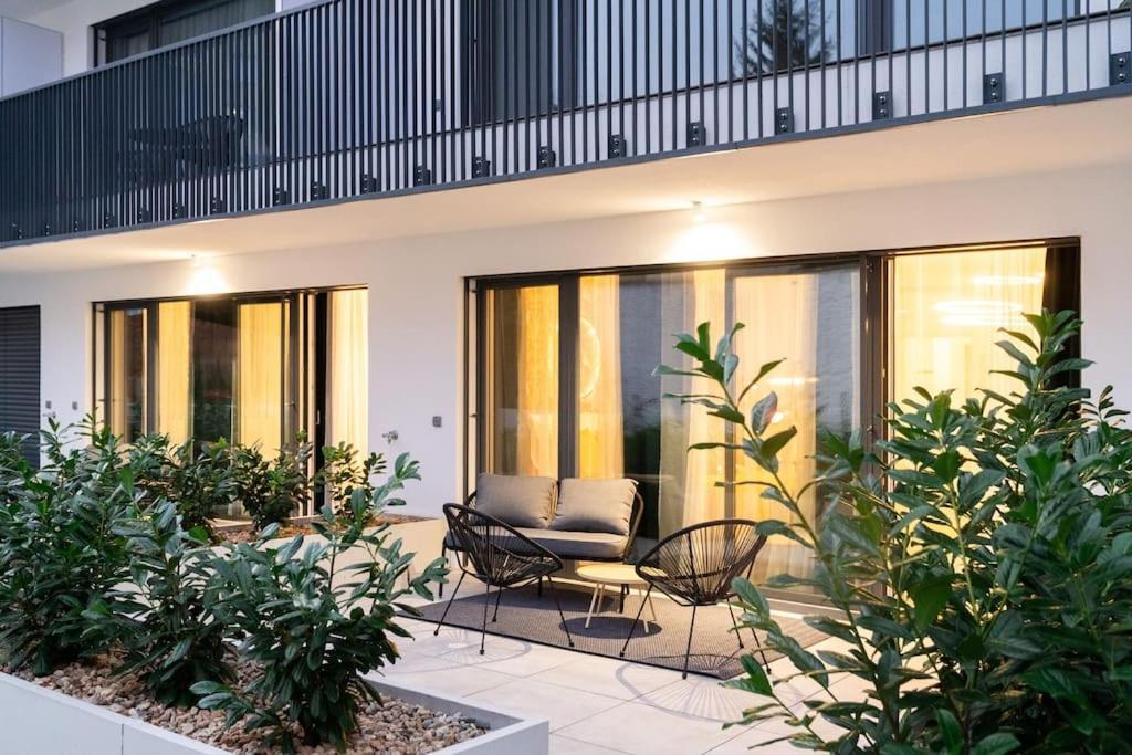 Green Garden Sauna Apartment Бърно Екстериор снимка
